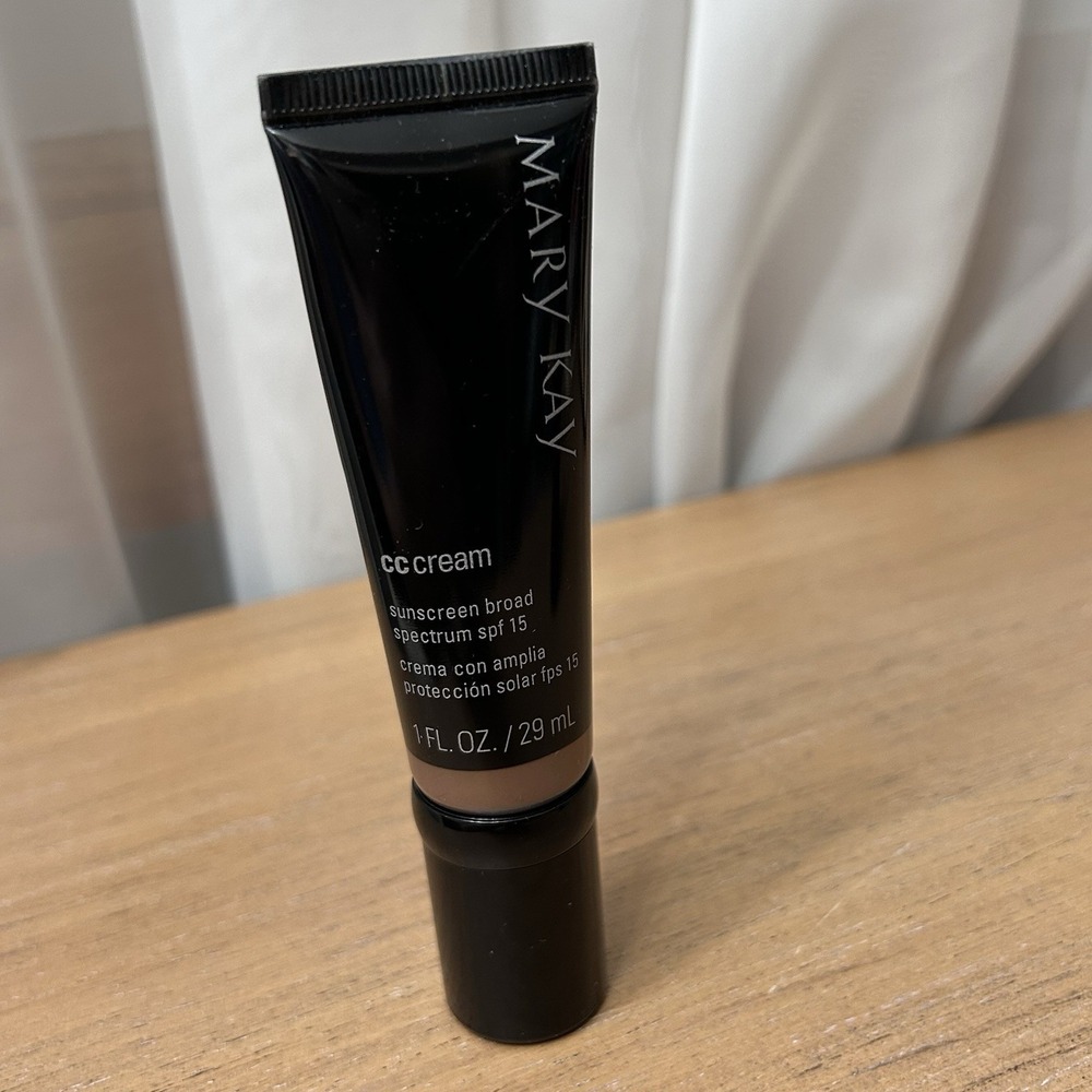 NO BOX LOT Mary Kay CC Cream Color VERY Deep SPF 15 Make-up